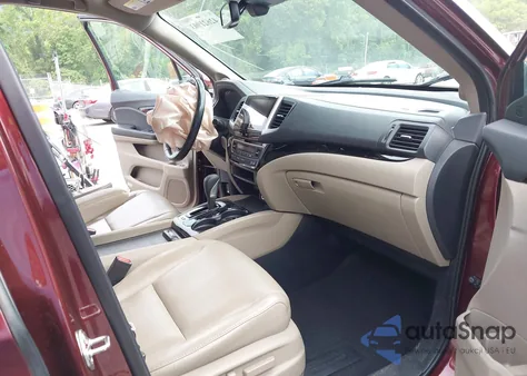 2019 Honda Ridgeline Rtl-E z USA, uszkodzony, nr VIN 5FPYK3F74KB005779